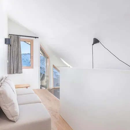Apartment Luxueux Triplex 5 Pieces Avec Mezzanine, Renove, Balcon Et Acces Direct Aux Pistes - Fr-1-314-241 *