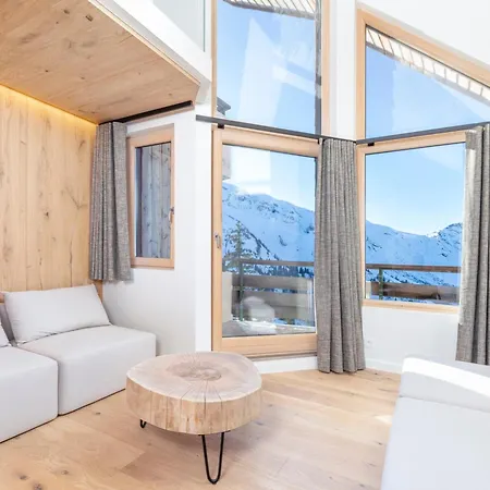Luxueux Triplex 5 Pieces Avec Mezzanine, Renove, Balcon Et Acces Direct Aux Pistes - Fr-1-314-241 * Morzine